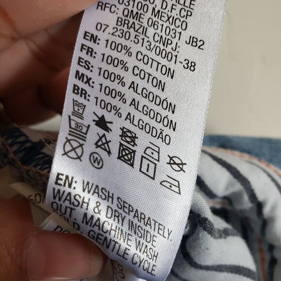 Roxy Button Fly Cuffed Boyfriend Fit Denim Jean Shorts Blue Size Womens 25 Beach - Picture 7 of 7